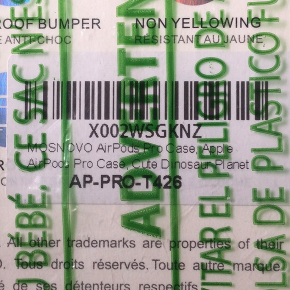 AirPods case💕 BOGO - Picture 4 of 4